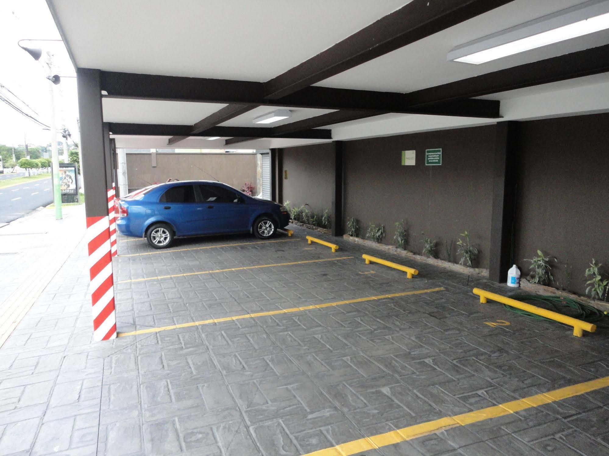 Terra Bella Hotel Boutique ซานซัลวาดอร์ ภายนอก รูปภาพ
