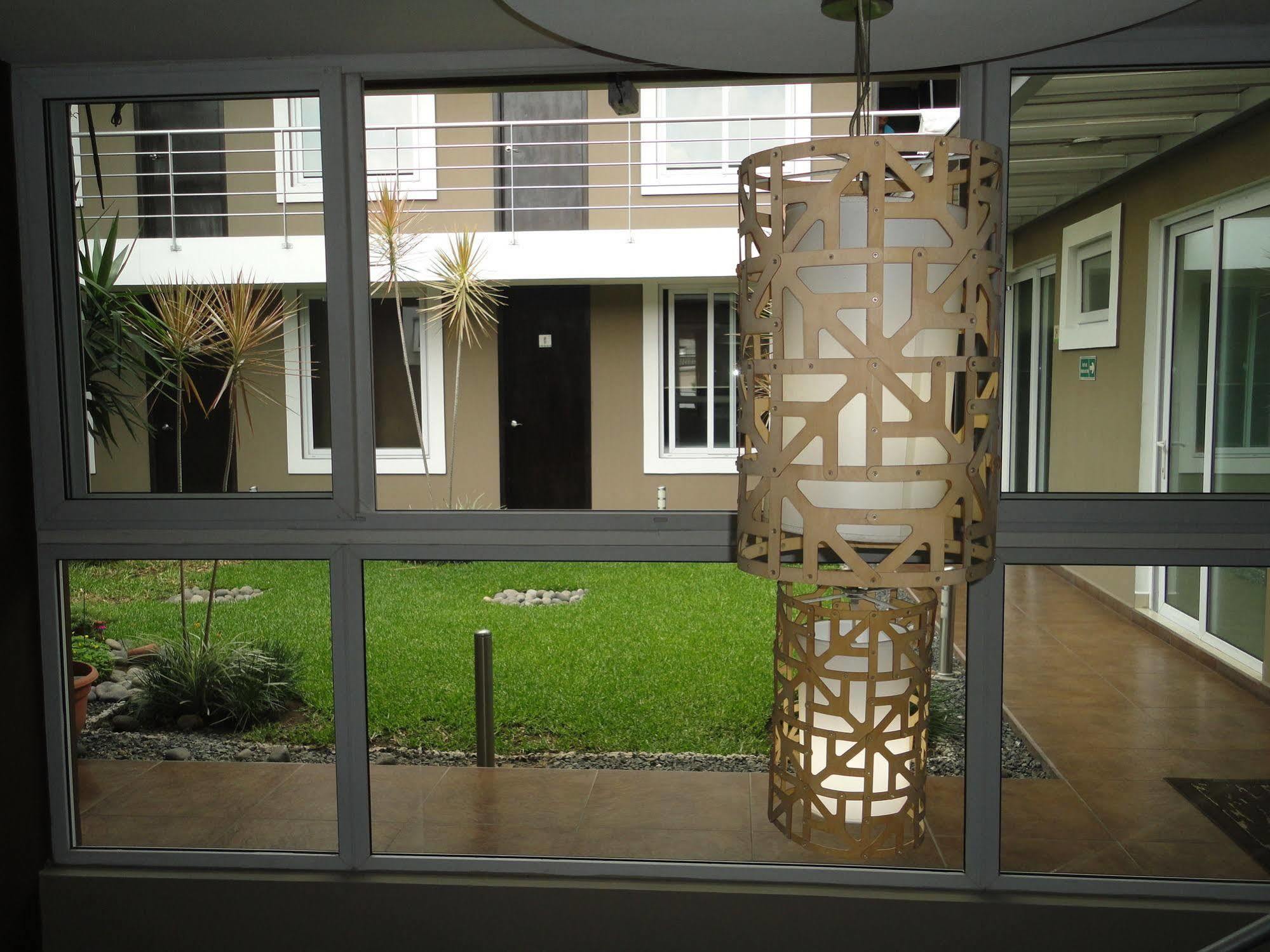Terra Bella Hotel Boutique ซานซัลวาดอร์ ภายนอก รูปภาพ